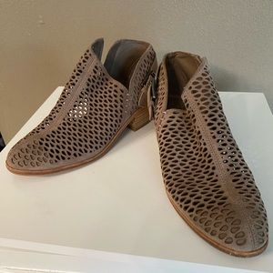 Vince Camuto booties